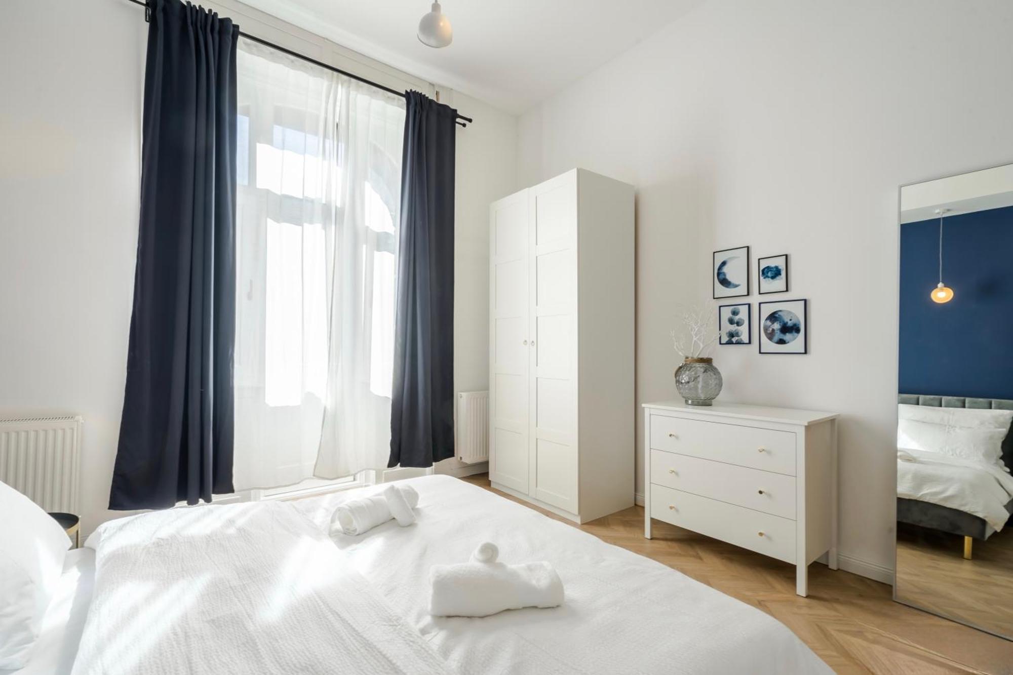 D58 - Grand Boulevard Royal Apartment - Best Location By Bqa ブダペスト エクステリア 写真